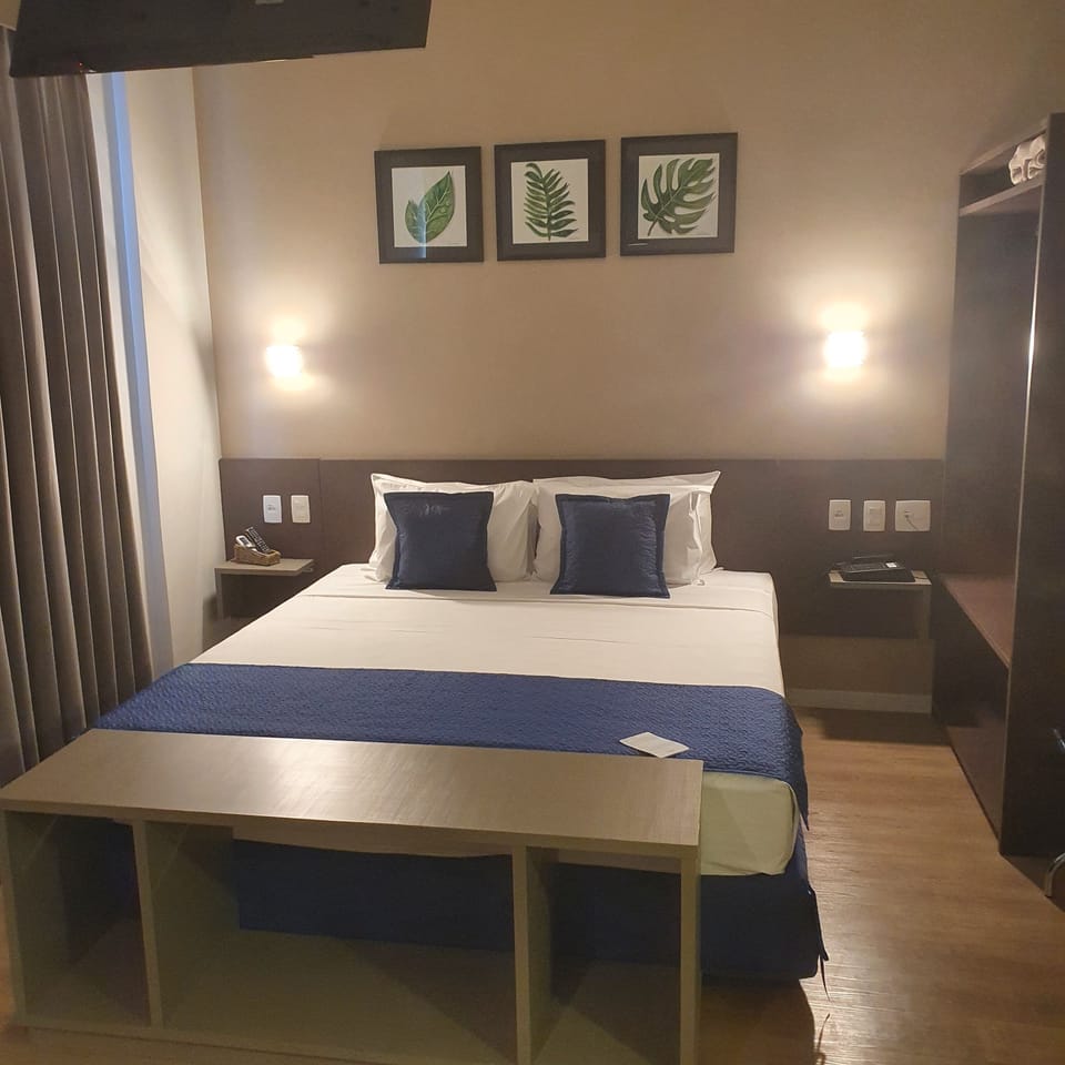 Minibar, in-room safe, desk, soundproofing