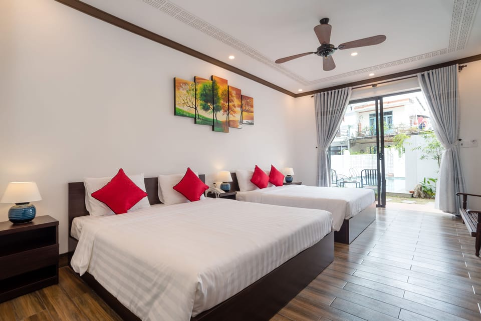 Family Room, Pool View, Poolside | Minibar, in-room safe, desk, blackout drapes