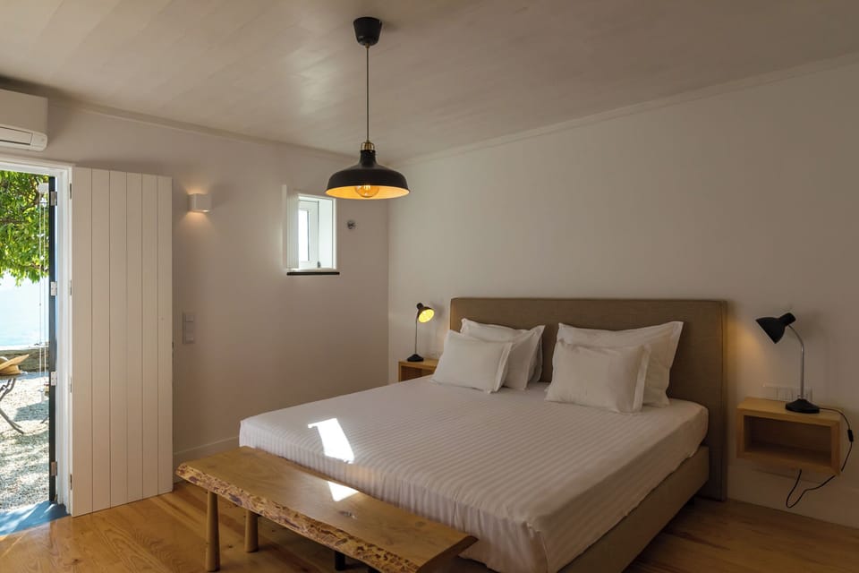 Double or Twin Room | Individually decorated, desk, blackout drapes, free cribs/infant beds