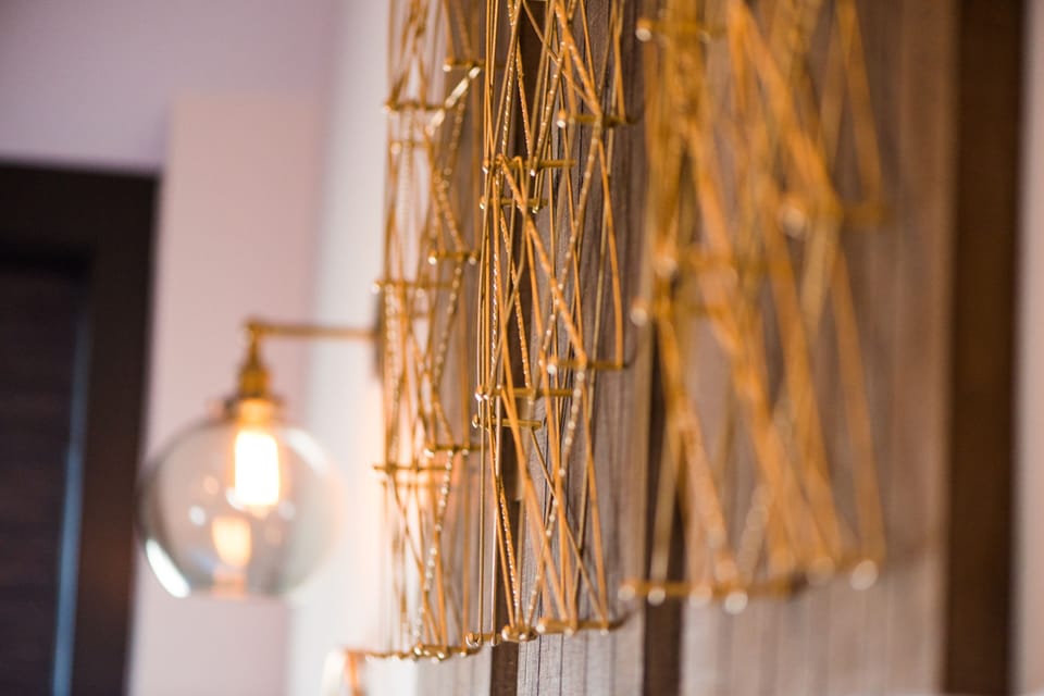 Luxury Room, 1 King Bed | Premium bedding, pillowtop beds, individually decorated