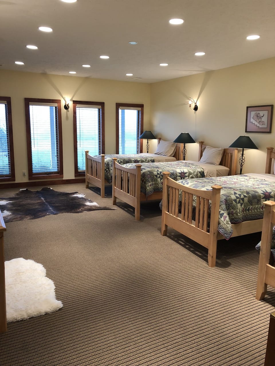 Bunk Room | Individually decorated, individually furnished, soundproofing, free WiFi