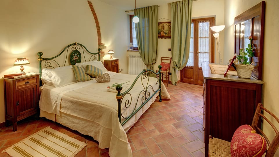Apartment, 1 Bedroom | Premium bedding, individually decorated, individually furnished, desk