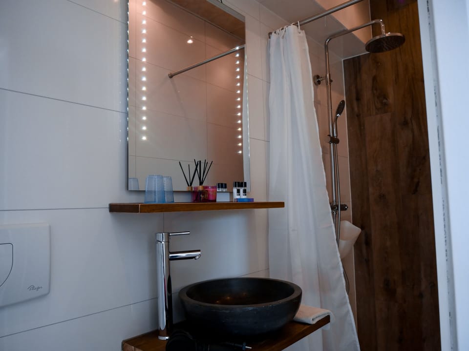 Pension Villa Tanahlot Bed and Breakfast in Zandvoort