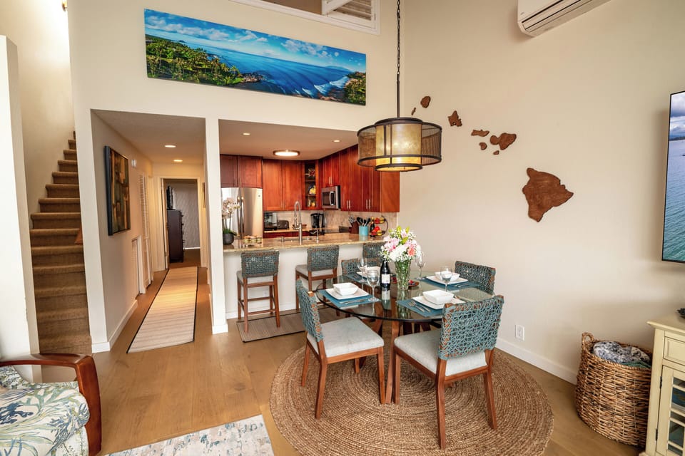 Dining Room / Kitchen Area