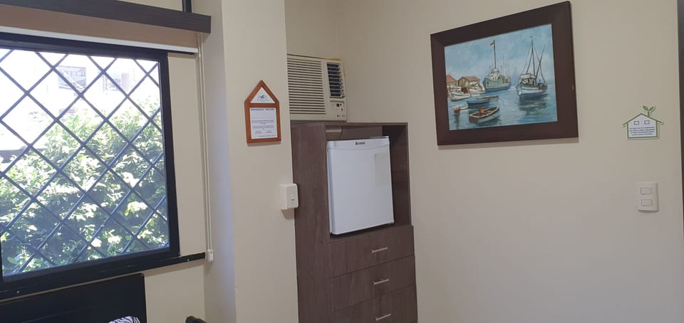 Executive Single Room | Premium bedding, down comforters, desk, laptop workspace