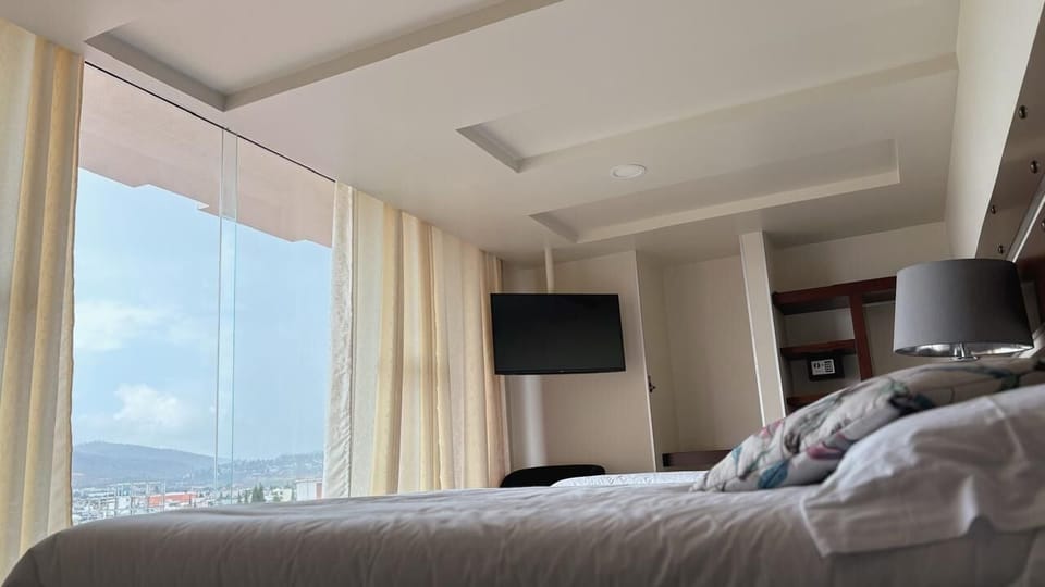 Premier Double Room | In-room safe, desk, laptop workspace, iron/ironing board (on request)