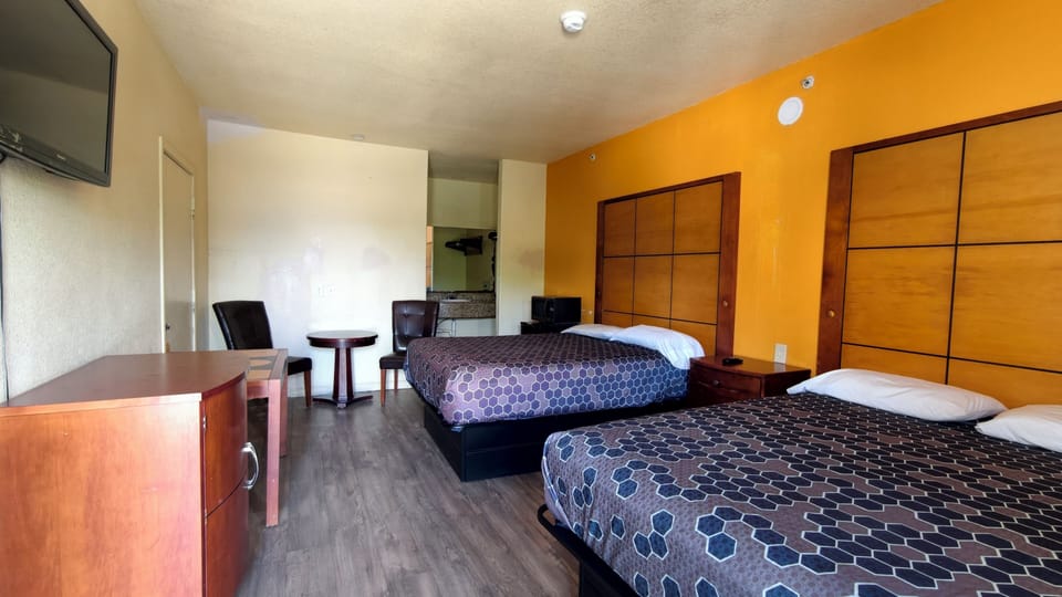 Room, 2 Queen Beds, Non Smoking | WiFi (free), alarm clocks