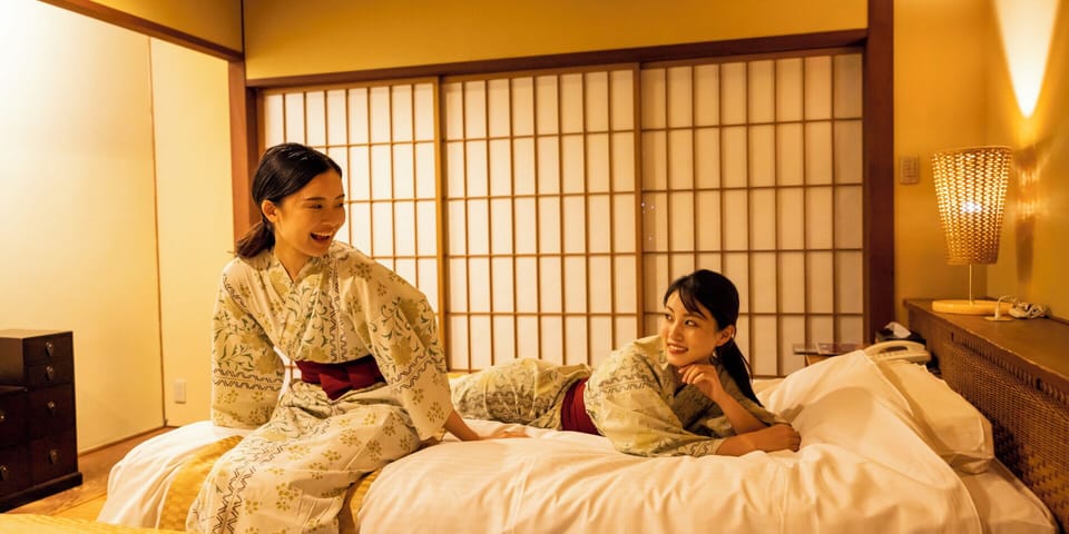 Premium bedding, down comforters, in-room safe, WiFi (free)