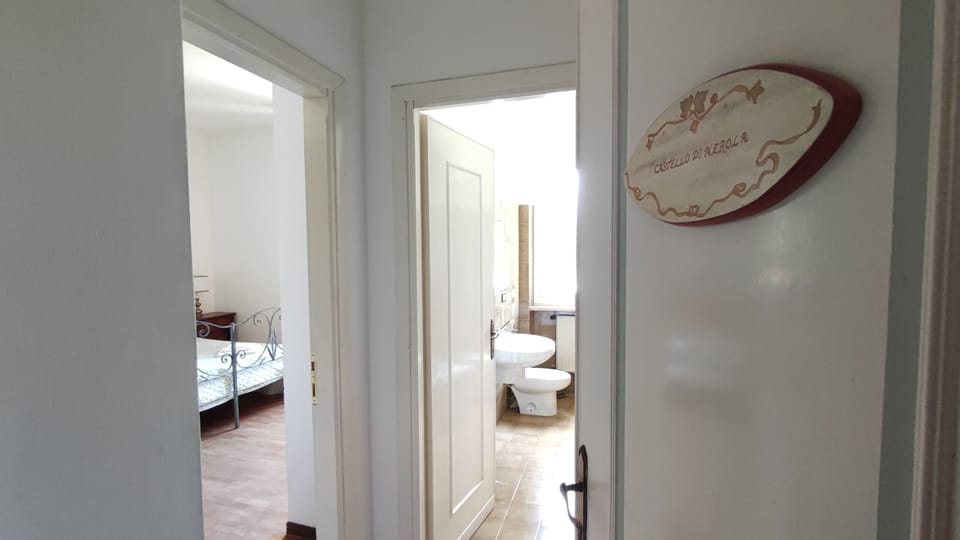 Family Quadruple Room, Ensuite, Pool View | Free WiFi, bed sheets
