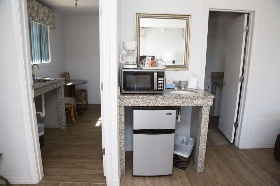 Fridge, microwave, coffee/tea maker