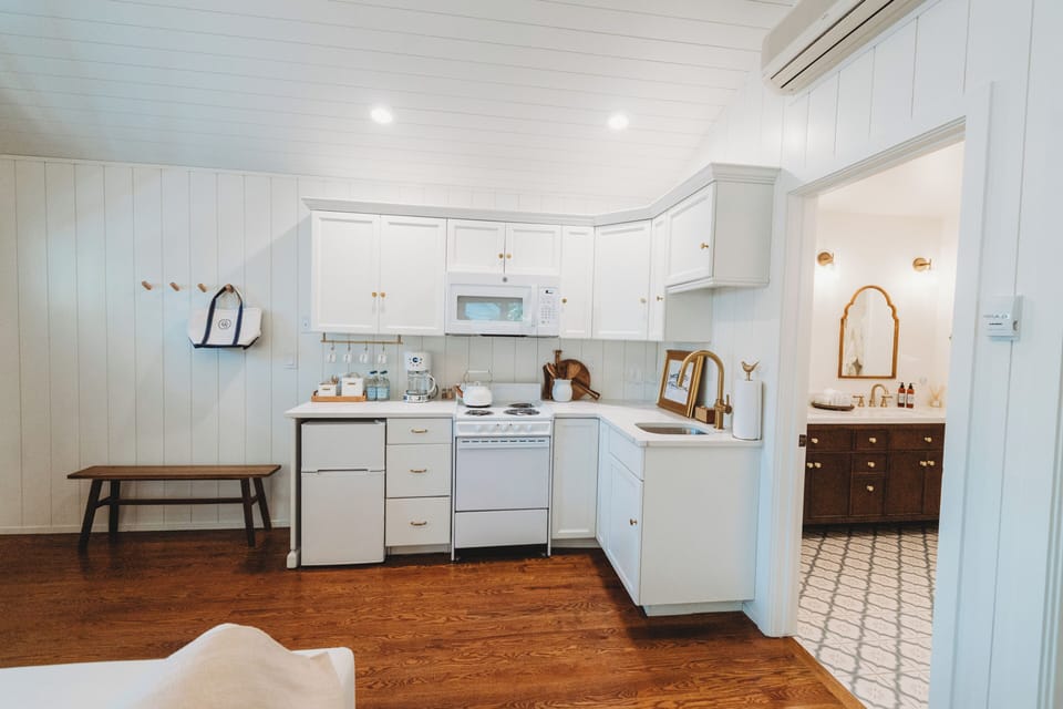 Flathead Cottage | Private kitchen | Coffee/tea maker, fridge, microwave, dining table