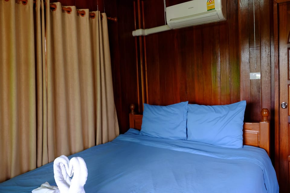 Standard Double Room | Free WiFi