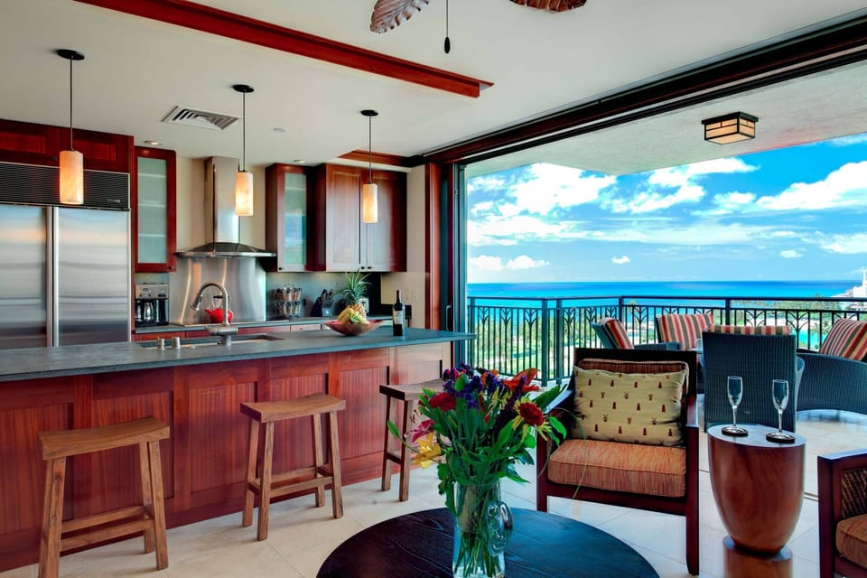 Premium Luxury Beach Villa in corner penthouse location. Private Lanais