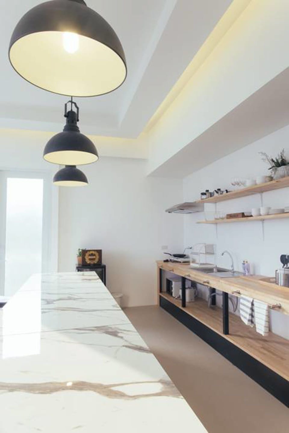3 Bedroom Condo | Private kitchen | Full-size fridge, microwave, stovetop, electric kettle