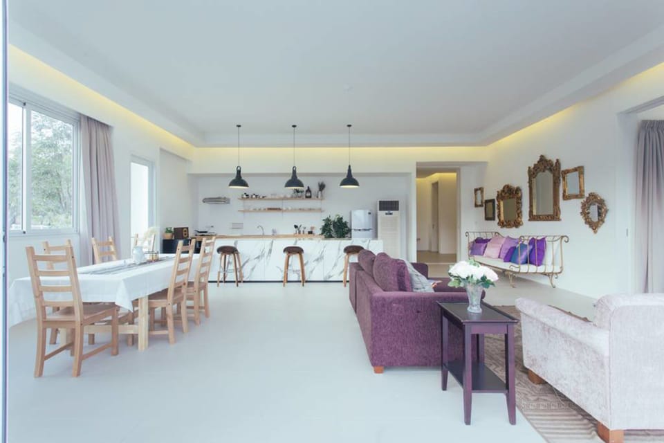 3 Bedroom Condo | Room amenity