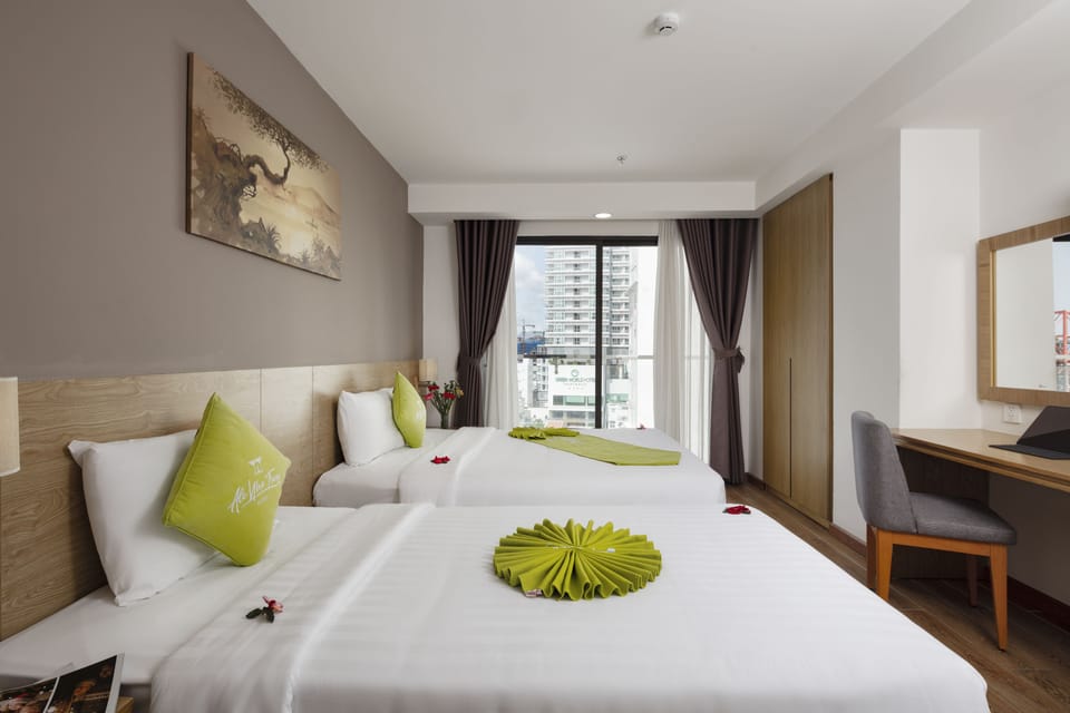 Ale Family Luxury city view with balcony | Premium bedding, minibar, in-room safe, desk