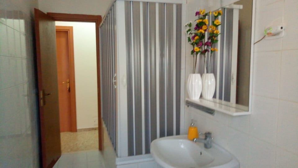 Jetted tub