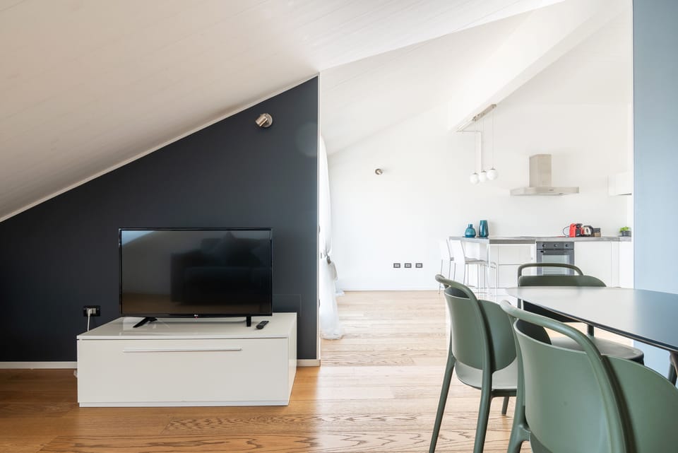 Apartment, 2 Bedrooms, 2 Bathrooms | Living area | Flat-screen TV