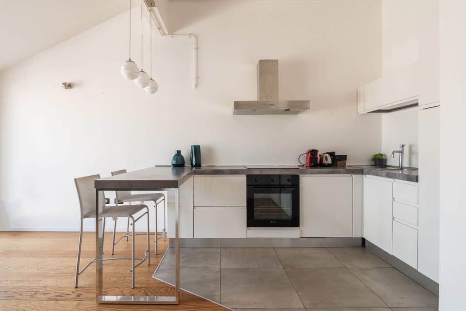 Apartment, 2 Bedrooms, 2 Bathrooms | Private kitchen | Fridge, oven, stovetop, dishwasher
