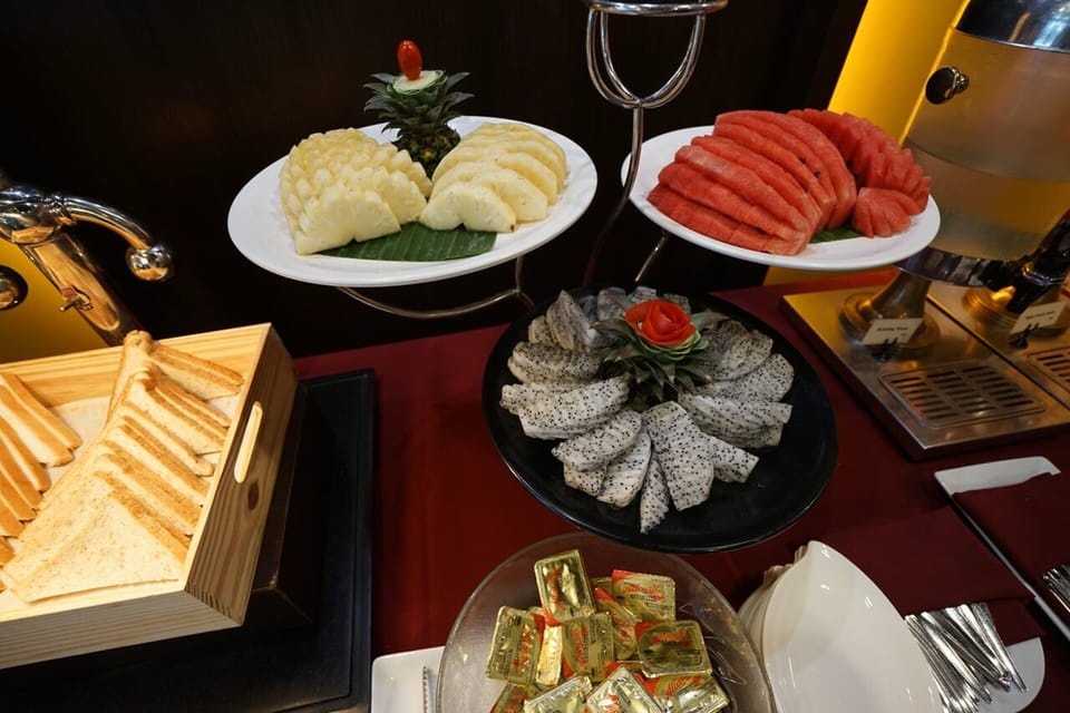 Daily local cuisine breakfast for a fee