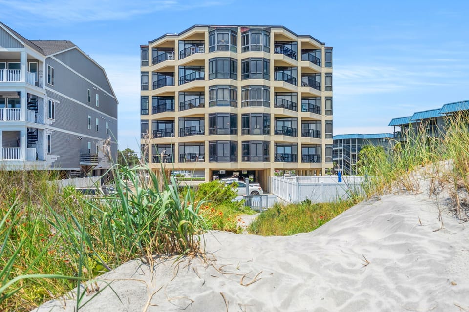 Condo, 3 Bedrooms | Exterior