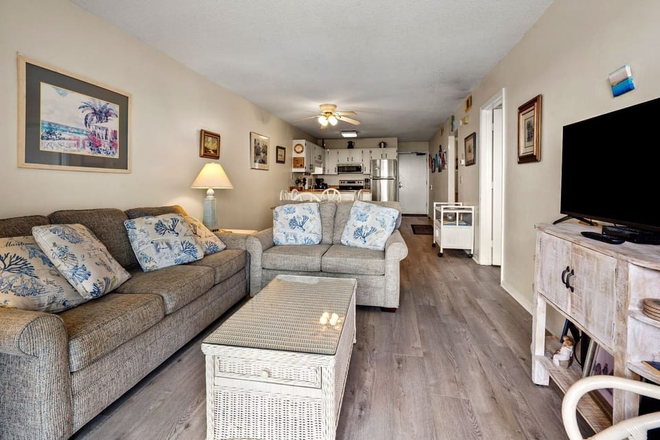 Condo, 2 Bedrooms | Living area | DVD player