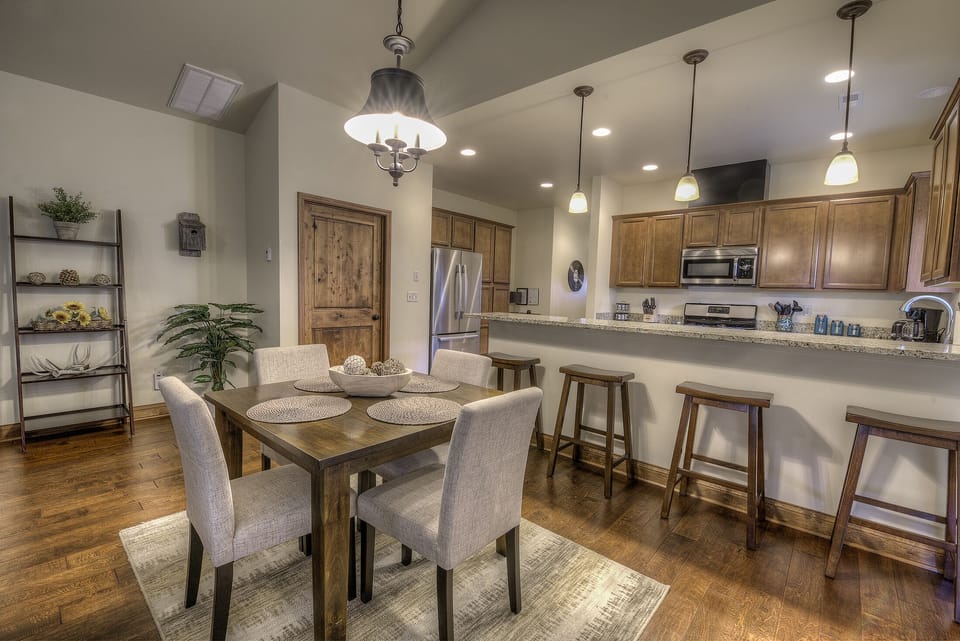 Dinning/Kitchen