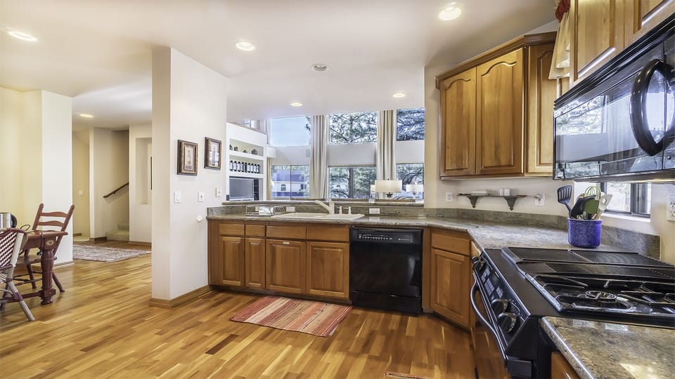 Kitchen loaded with everything you could possibly need.