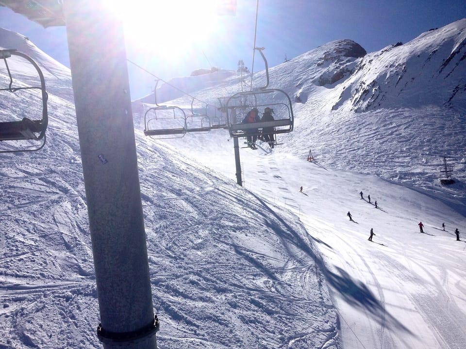 Great apres ski - one of the best known of Les 2 Alpes’many bars