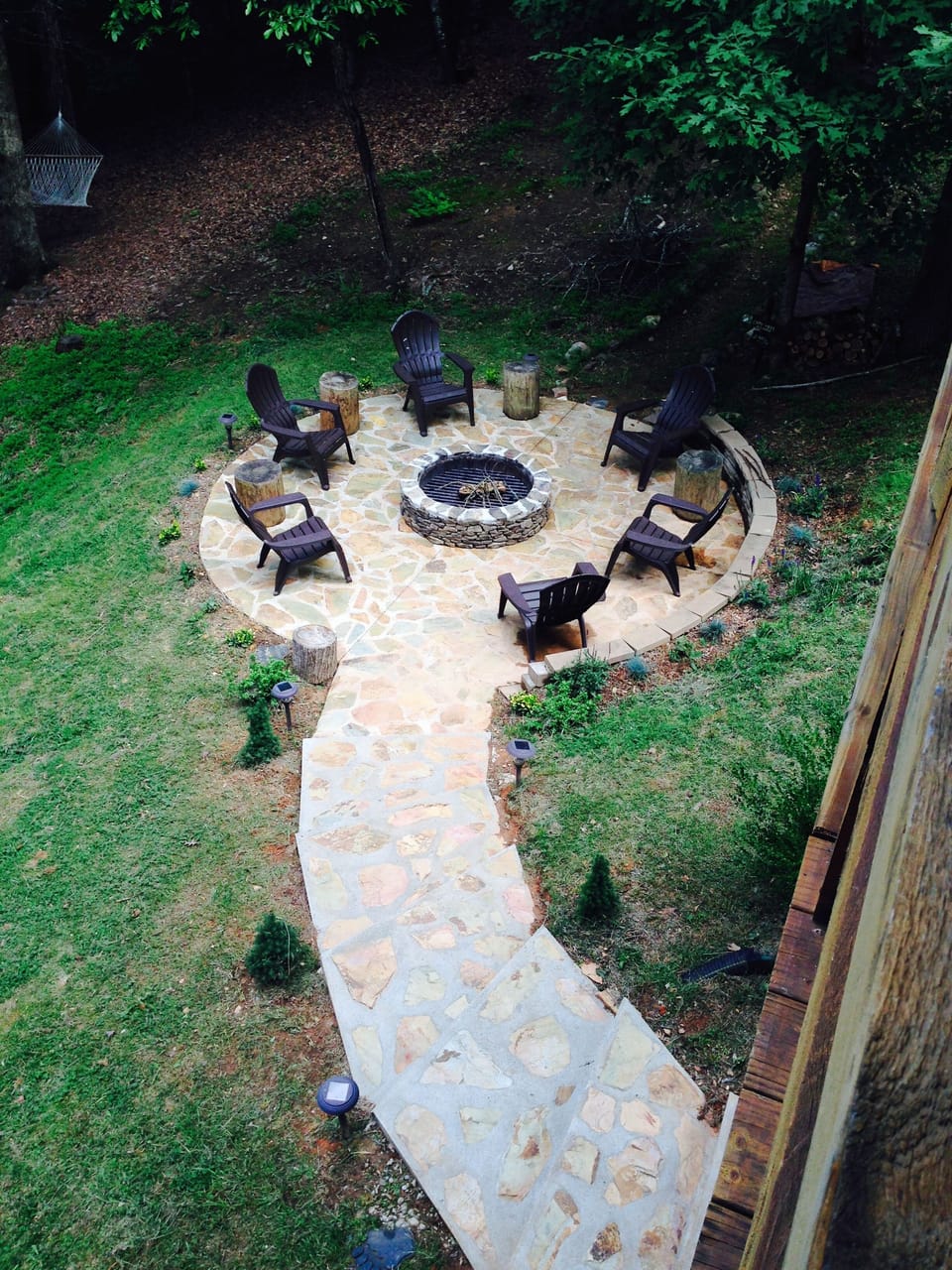 Enjoy a large outdoor fire pit year-round. Bring fire-starters & be safe.