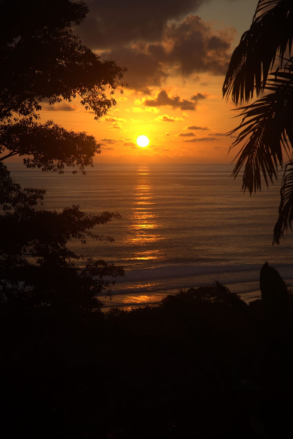 Just another stunning Dominical Sunset at #villaalegriadominical
