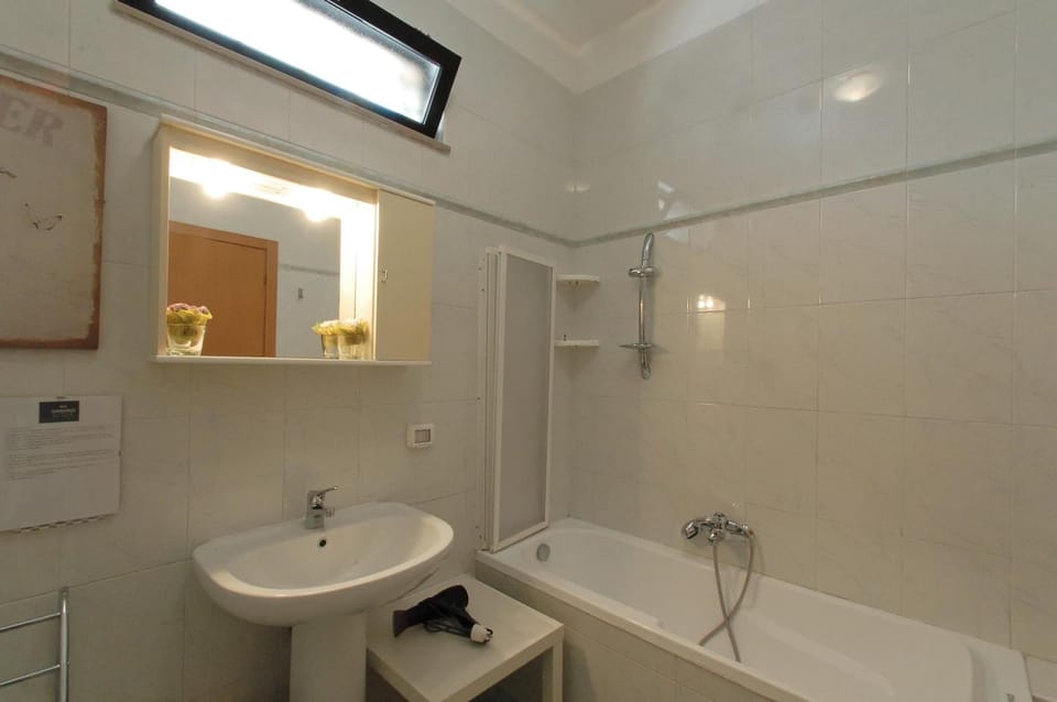 Free toiletries, hair dryer, bidet, towels