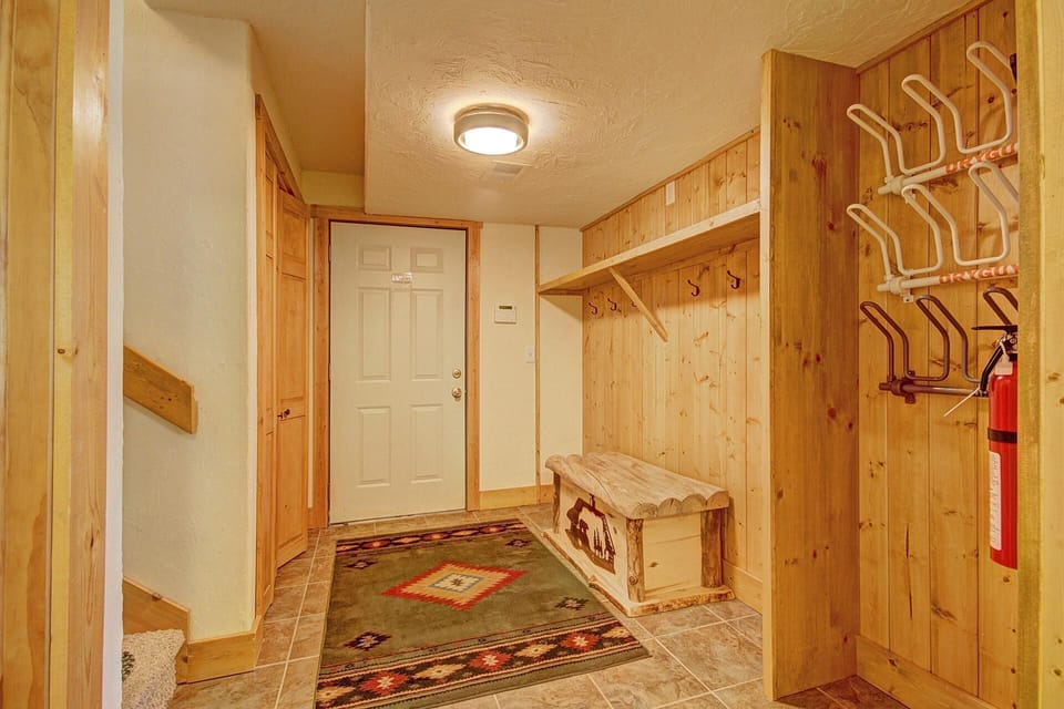 House, 3 Bedrooms | Property grounds