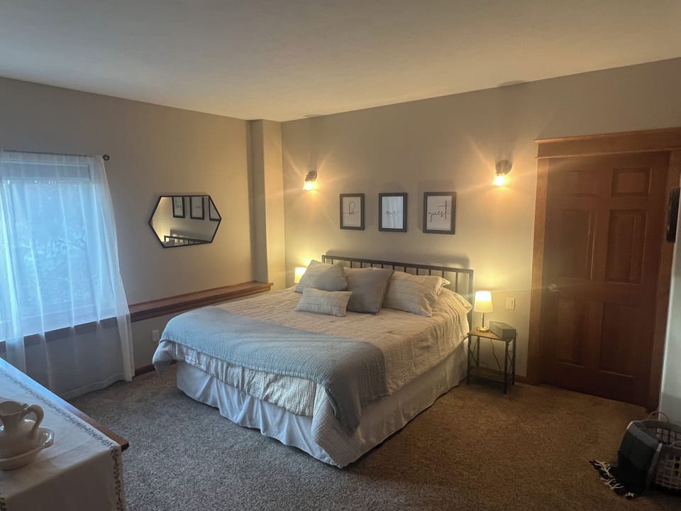 Bed room