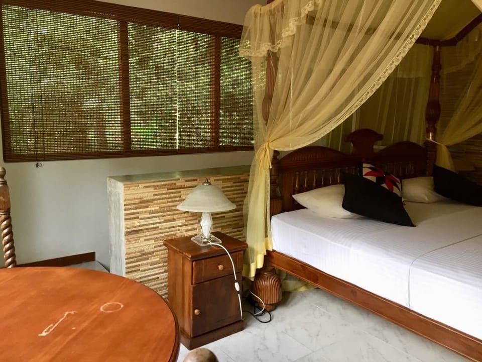 Deluxe Cottage, Garden View | Premium bedding, desk, iron/ironing board, rollaway beds (surcharge)