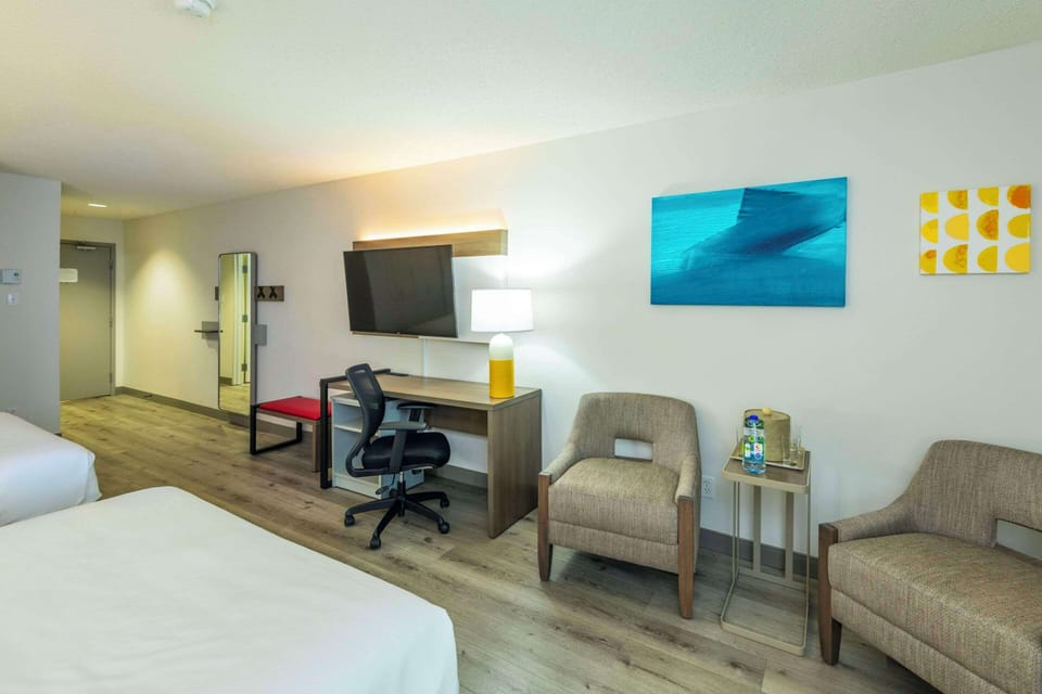 Executive Room, 2 Queen Beds, Non Smoking | Desk, soundproofing, iron/ironing board, rollaway beds