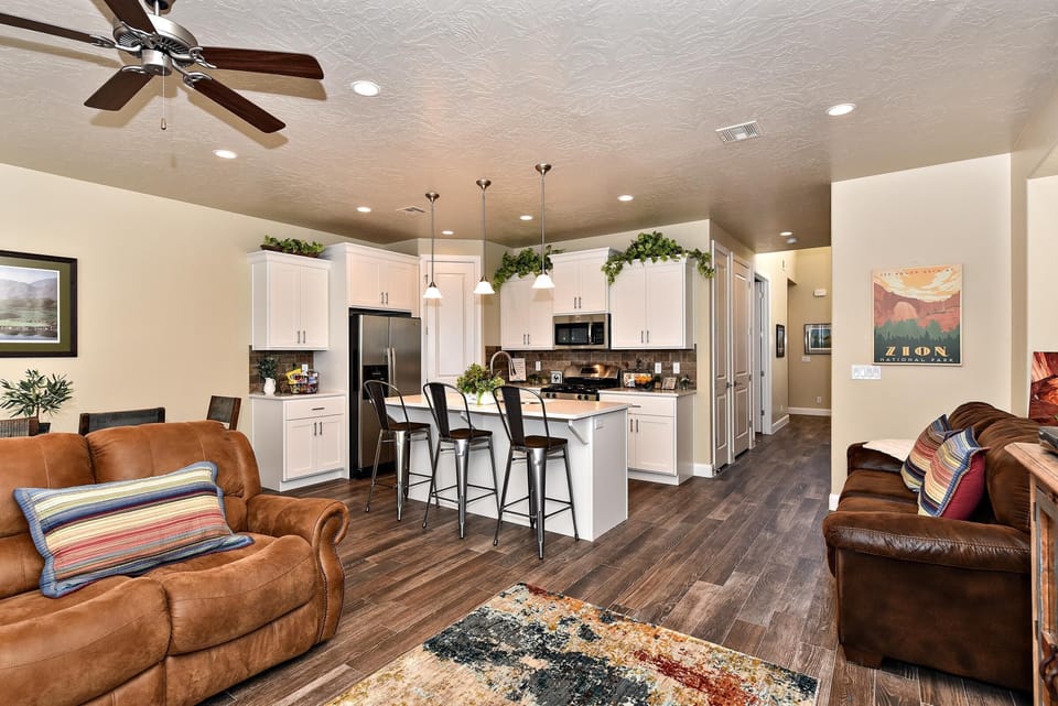 House, Multiple Beds, Pool View (Once Upon A Tee Time) | Living area | Flat-screen TV, DVD player