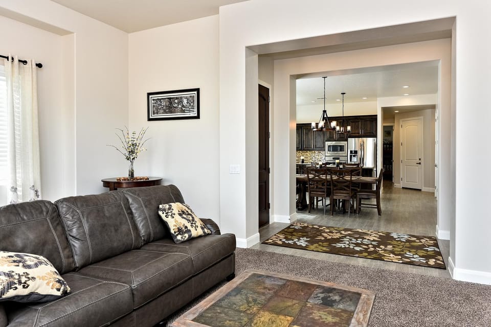 House, Multiple Beds, Pool View (Stay On Course) | Living area | Flat-screen TV, DVD player