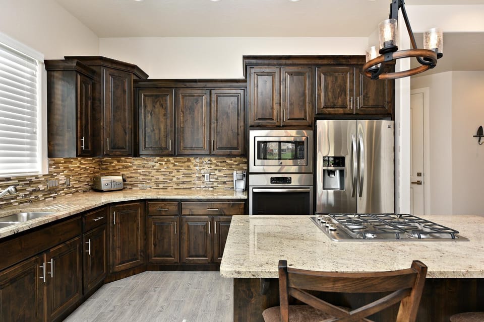 House, Multiple Beds, Pool View (Stay On Course) | Private kitchen | Full-size fridge, microwave, oven, coffee/tea maker