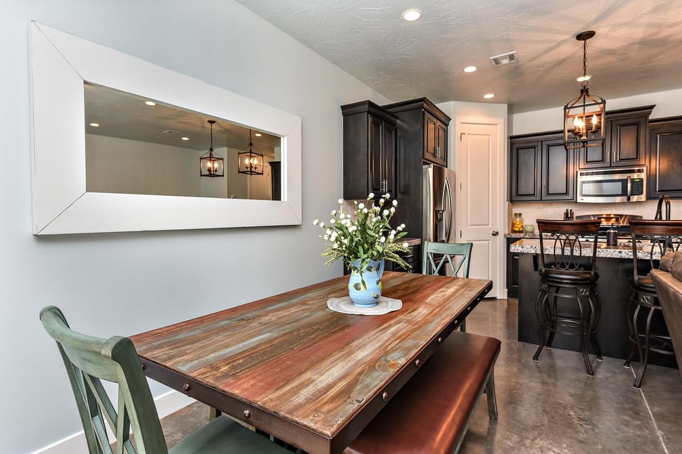House, Multiple Beds, Desert View (Desert Cool) | Dining