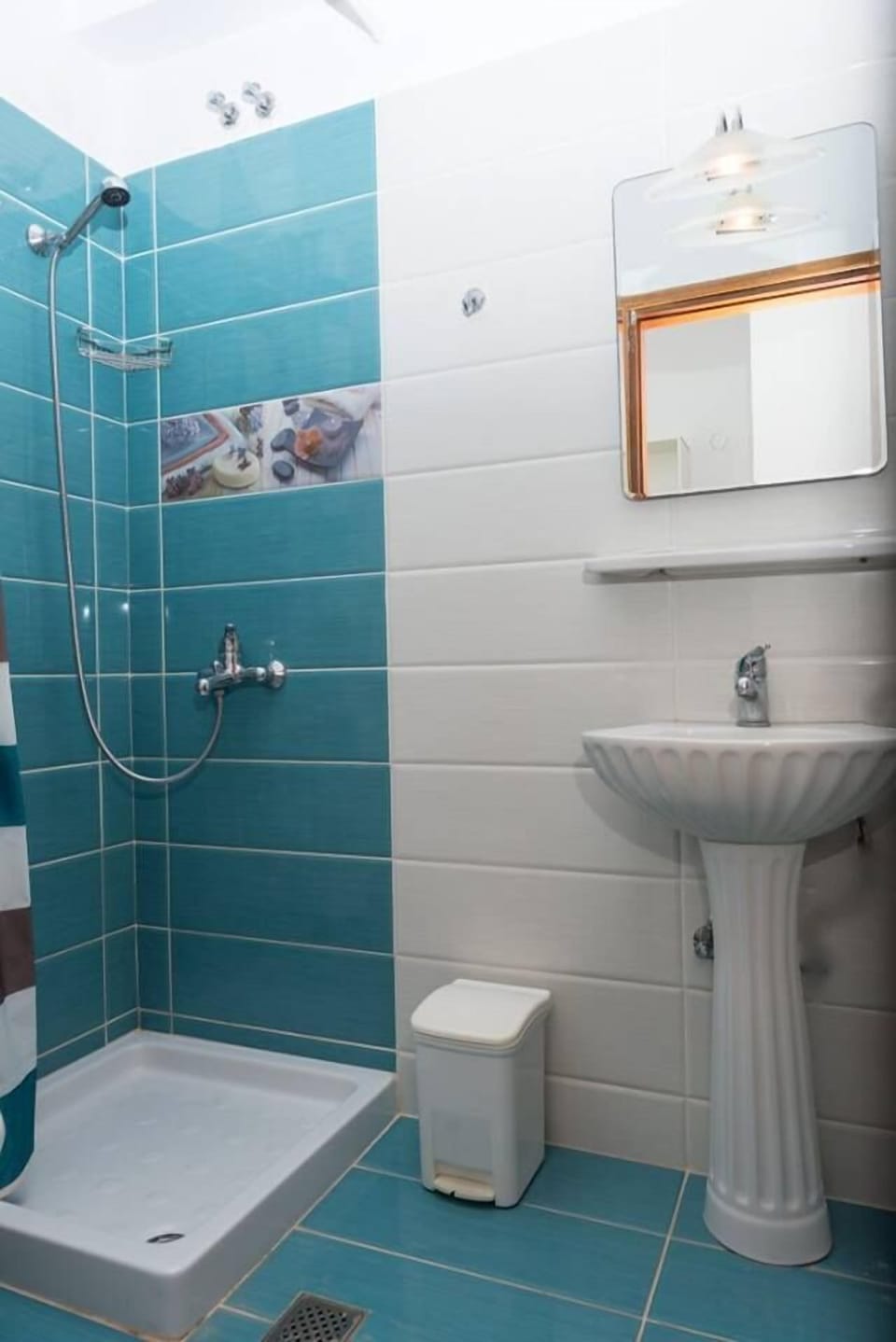 Shower, free toiletries, hair dryer, bathrobes