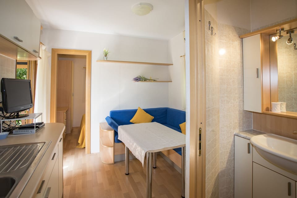 Chalet, 2 Bedrooms | Living room | Flat-screen TV