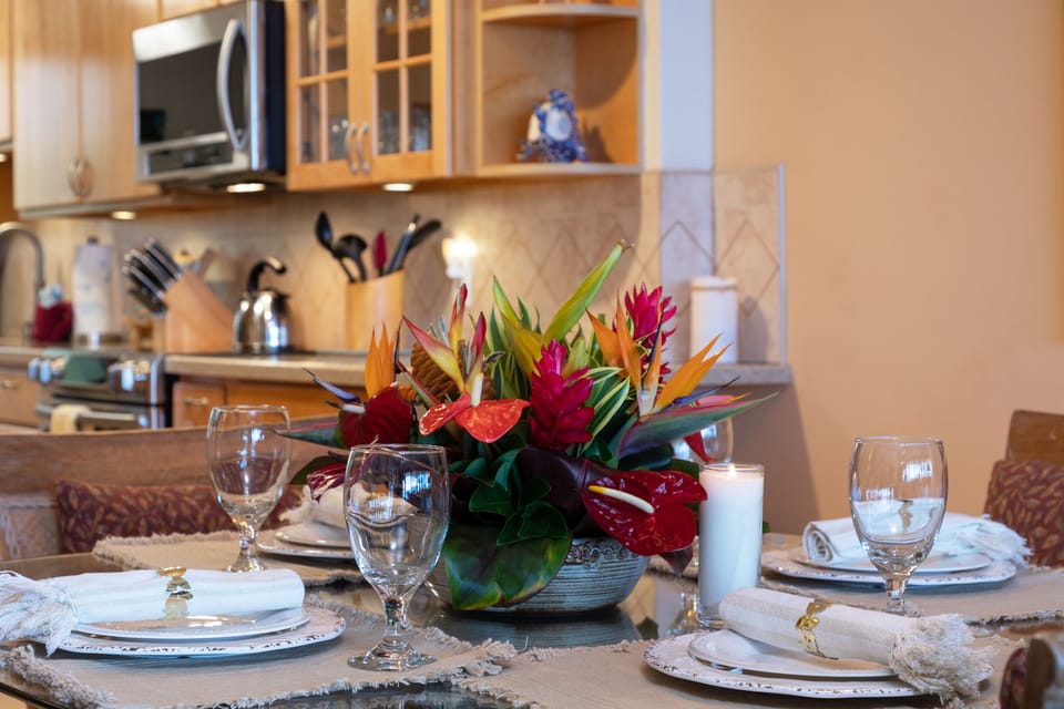 Lauloa 309 Dining