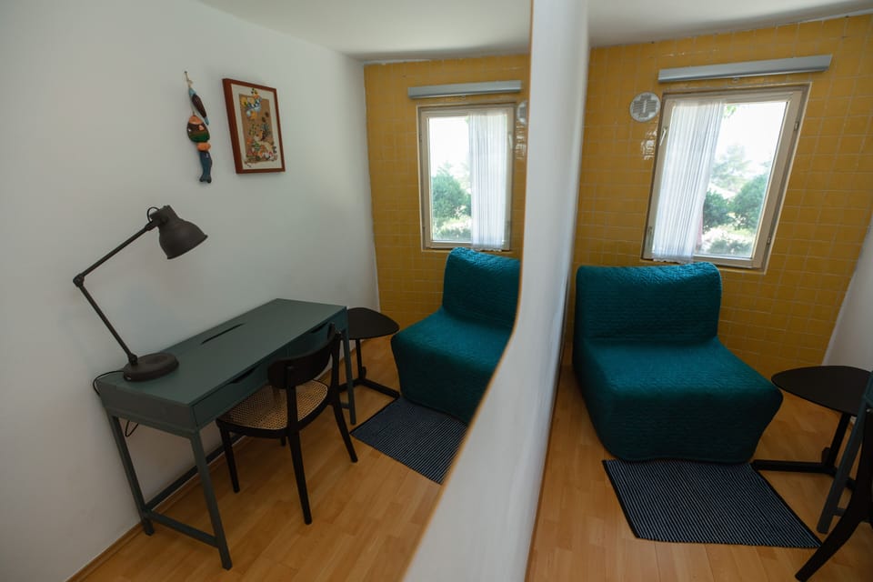 Working room with working space 