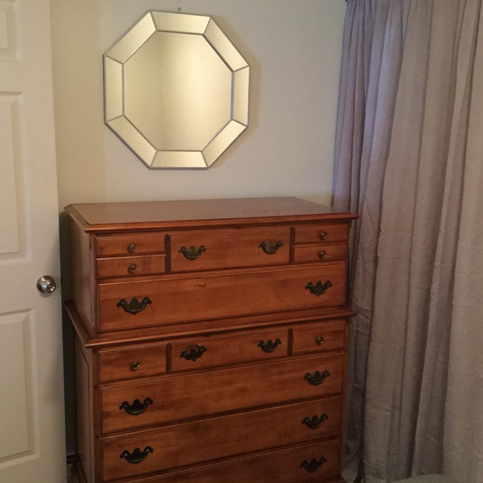 twin room with exit