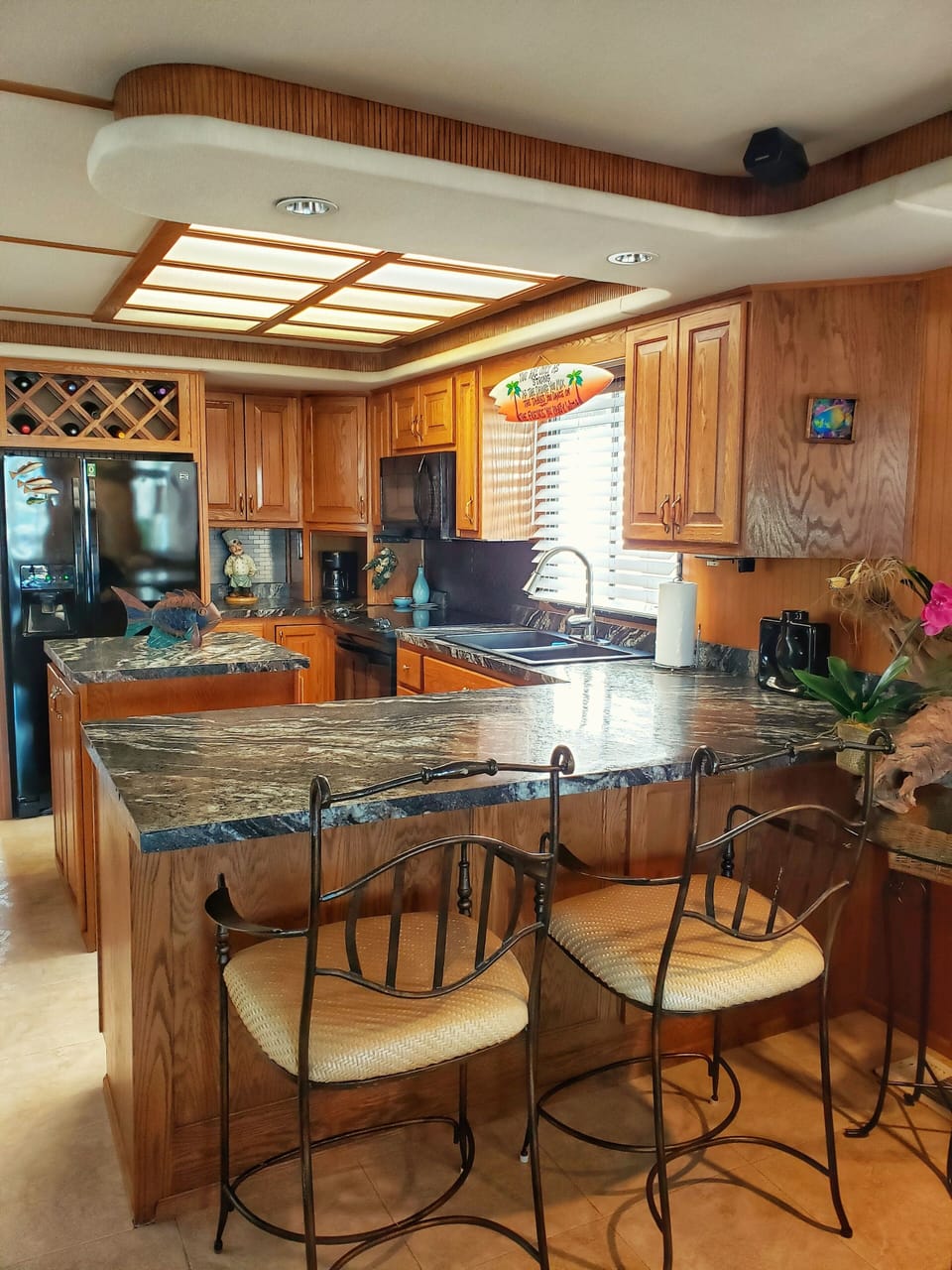 Kitchen 2

