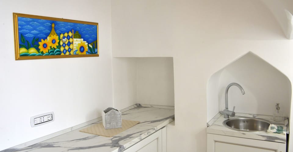 Studio | Private kitchenette