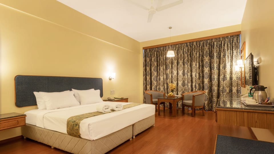 Deluxe Double Room | Egyptian cotton sheets, premium bedding, memory foam beds, desk