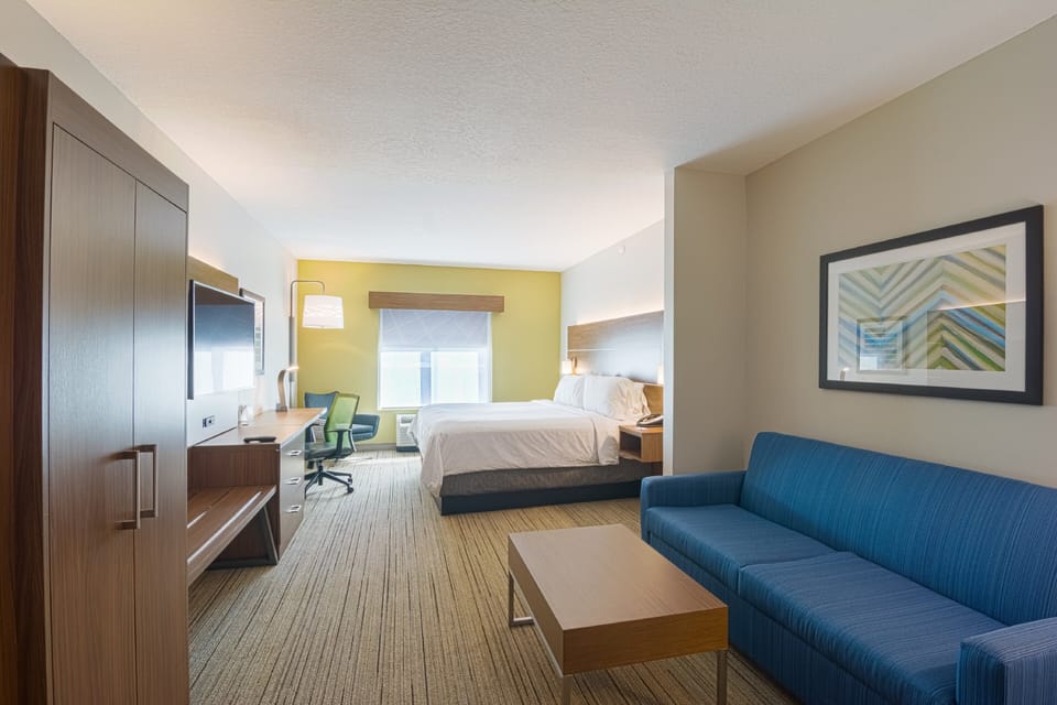 In-room safe, desk, blackout drapes, iron/ironing board