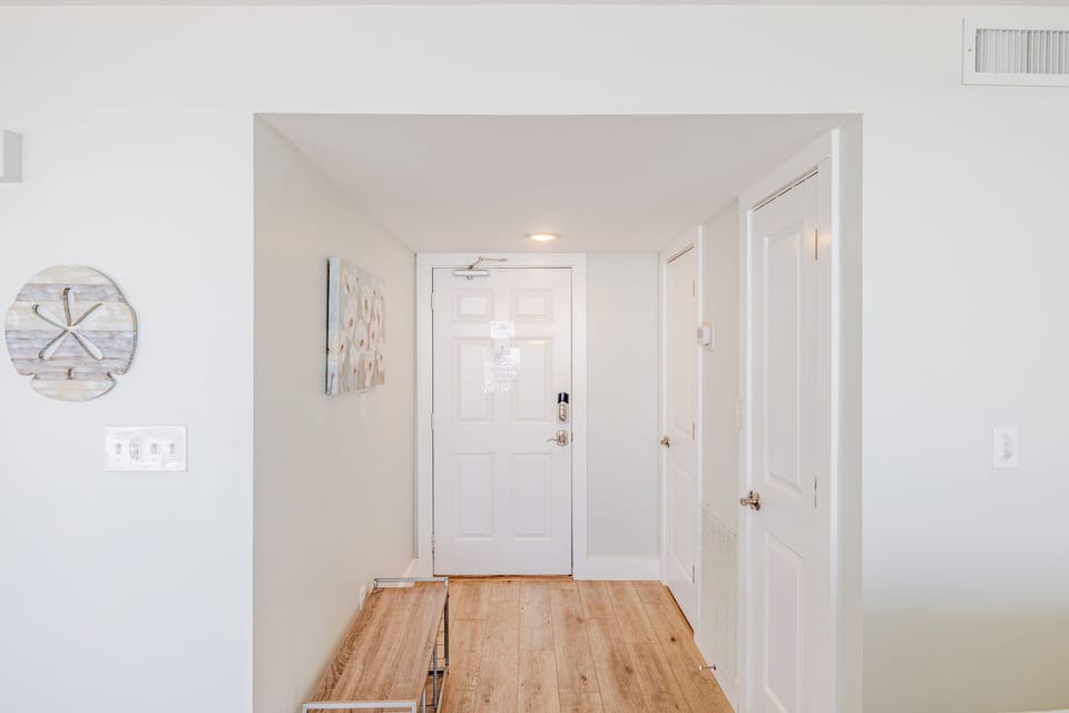 Entry with bench